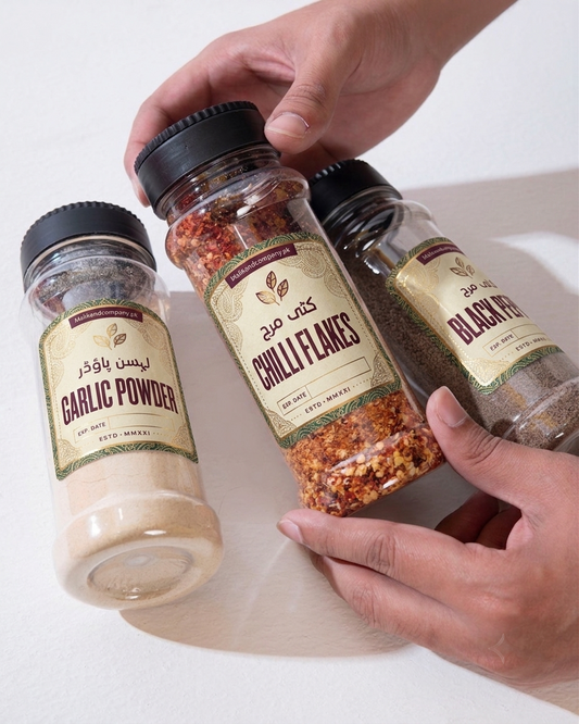 Food-grade PET seasoning bottles with black screw shaker caps